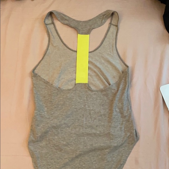 NIKE DRIFIT OPEN BACK TANK - Picture 2 of 6